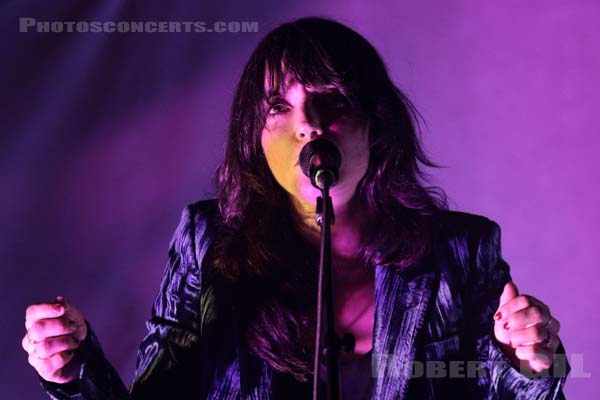 SHARON VAN ETTEN - 2019-04-01 - PARIS - La Maroquinerie - 